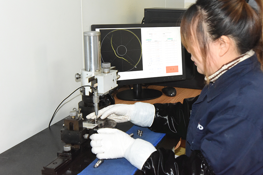 Caractéristique de la ronde